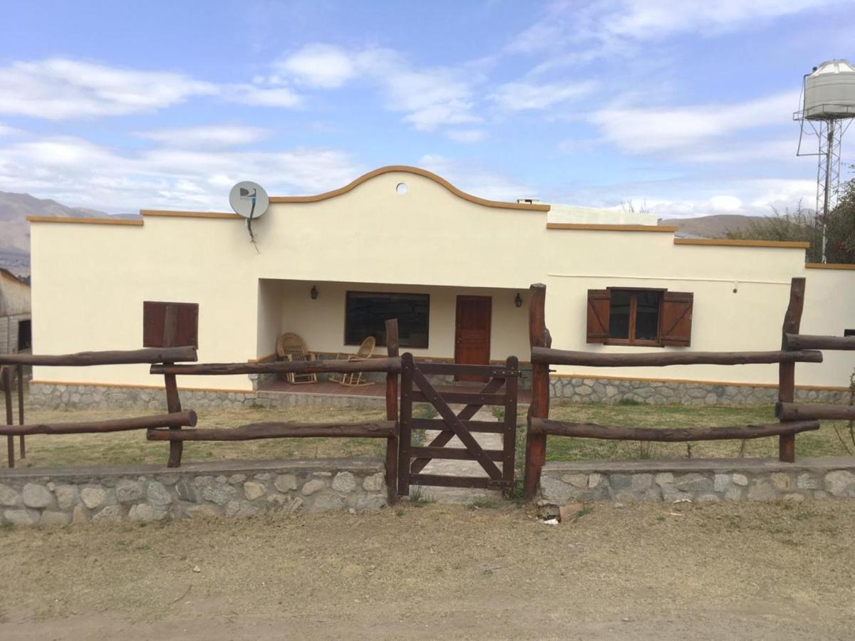 Posada La Sofia Tafí del Valle Kültér fotó
